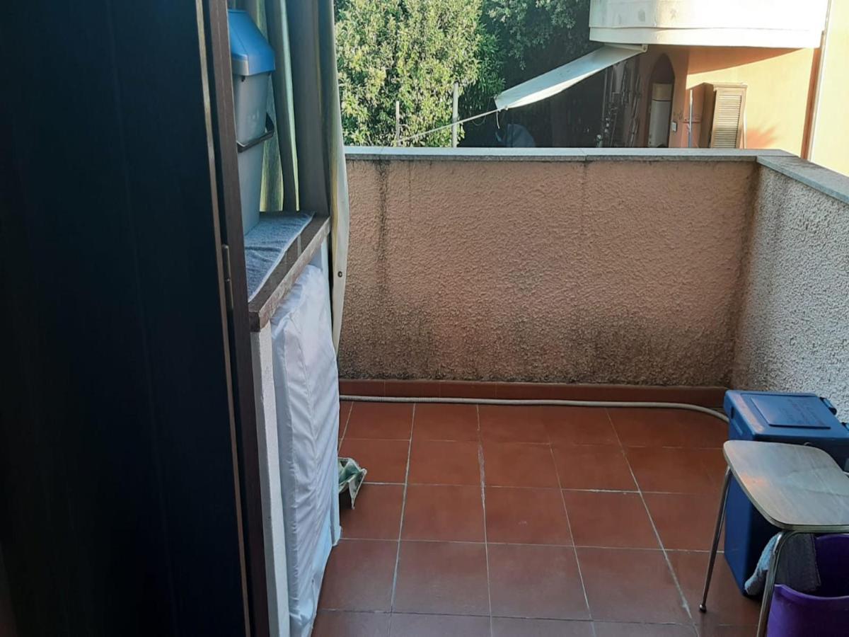 Pressi Aeroporto Costa Smeralda Olbia Zewnętrze zdjęcie